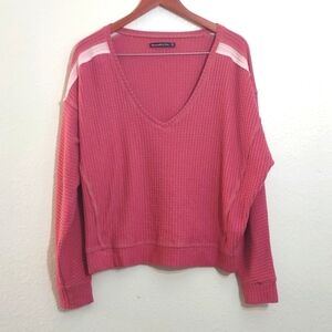 SLIGHTLY USED ABERCROMBIE AND FITCH LONG SLEEVE PINK SWEATER SIZE XL